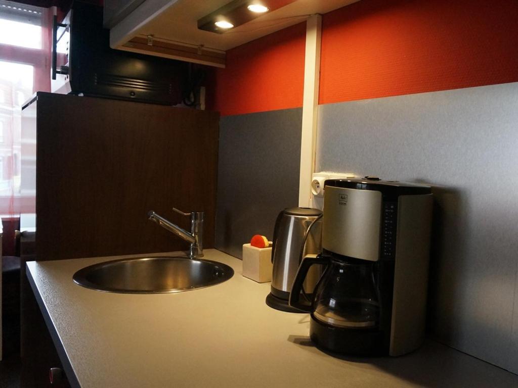 Ferienwohnung Loger à La Madeleine La Madeleine  Zimmer foto